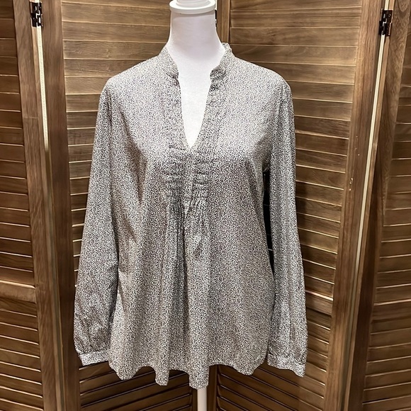 Liz Claiborne v-neck blouse‎ size M - Picture 1 of 7